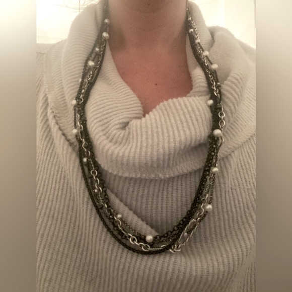 David Yurman Multistrand Quatrefoil Necklace with Onyx and Cultured White Pearls - Picture 3 of 9